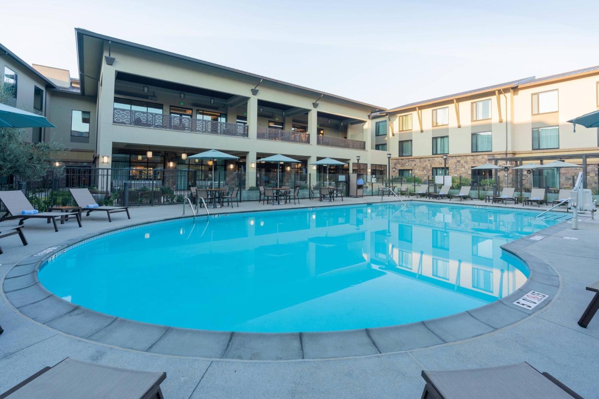 Towneplace Suites By Marriott Thousand Oaks Agoura Hills Extérieur photo